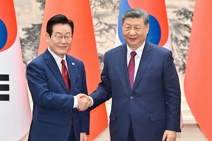 China y Surcorea prometen fortalecer lazos ante el aumento de tensiones en la región