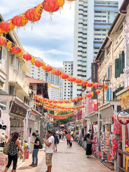 Chinatown, colorido e ideal para comprar souvenirs y comer platos asiáticos.