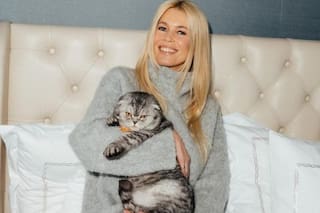 De qué raza es Chip, el gato de Claudia Schiffer que desfiló y es furor en las redes