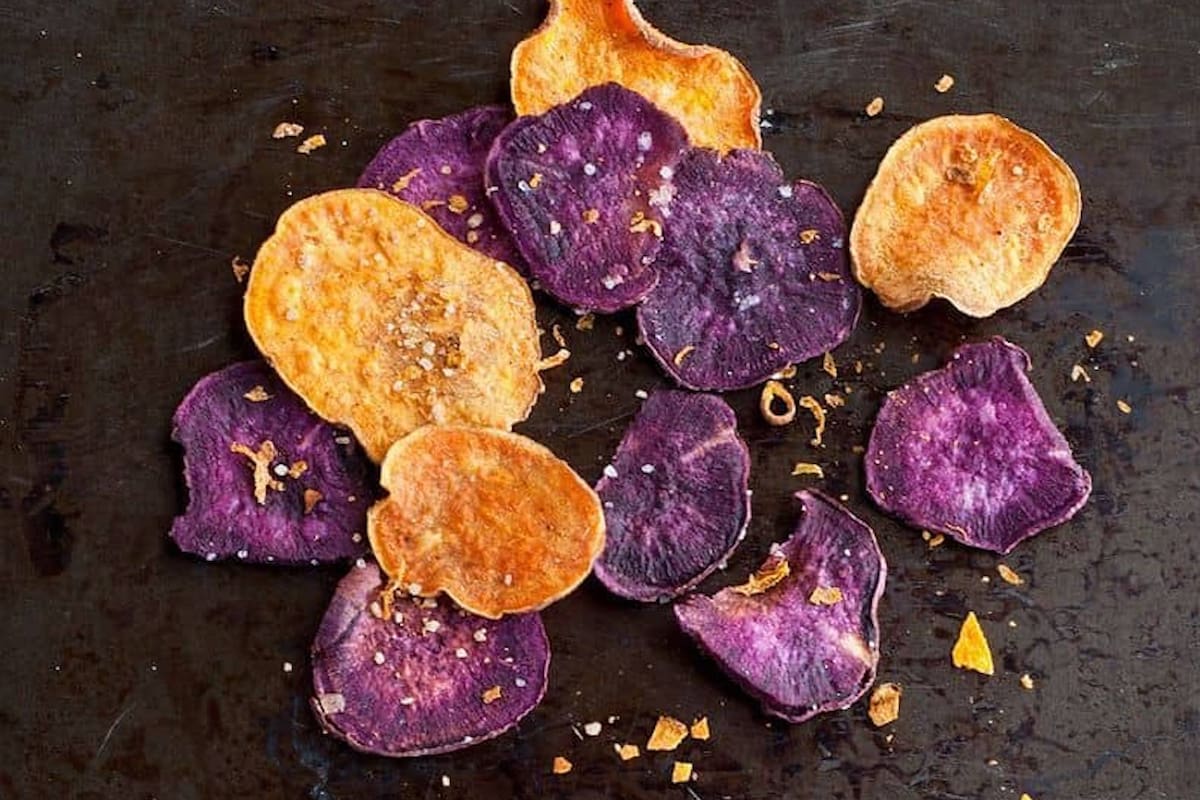 Chips de batata, una de las opciones para disfrutarlas