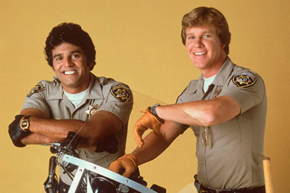 Chips: motos, uniformes ajustados y un despiadado enfrentamiento entre sus protagonistas