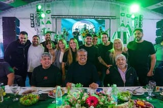 Chiqui Tapia se reconcilió con los Moyano en un festejo en el que el clan estuvo casi completo