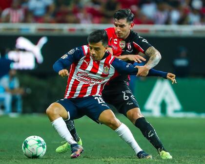 Chivas cayó en casa por 2-1 ante Atlas en el partido de ida de los cuartos de final de la Liga MX.