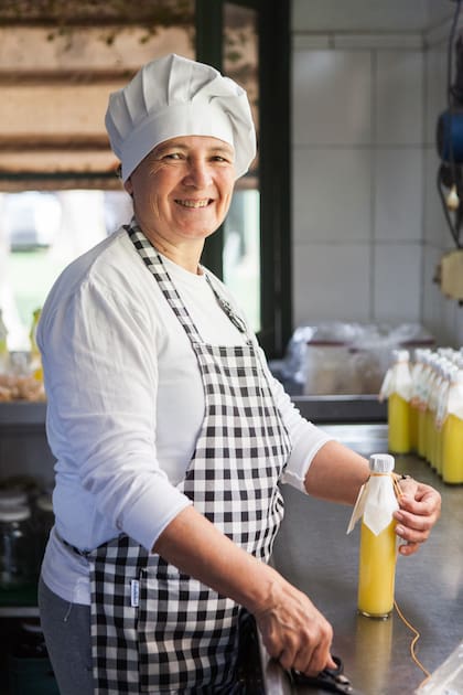 Chocha Espinoza tiene a cargo la producción de limoncello, entre otras cosas.
