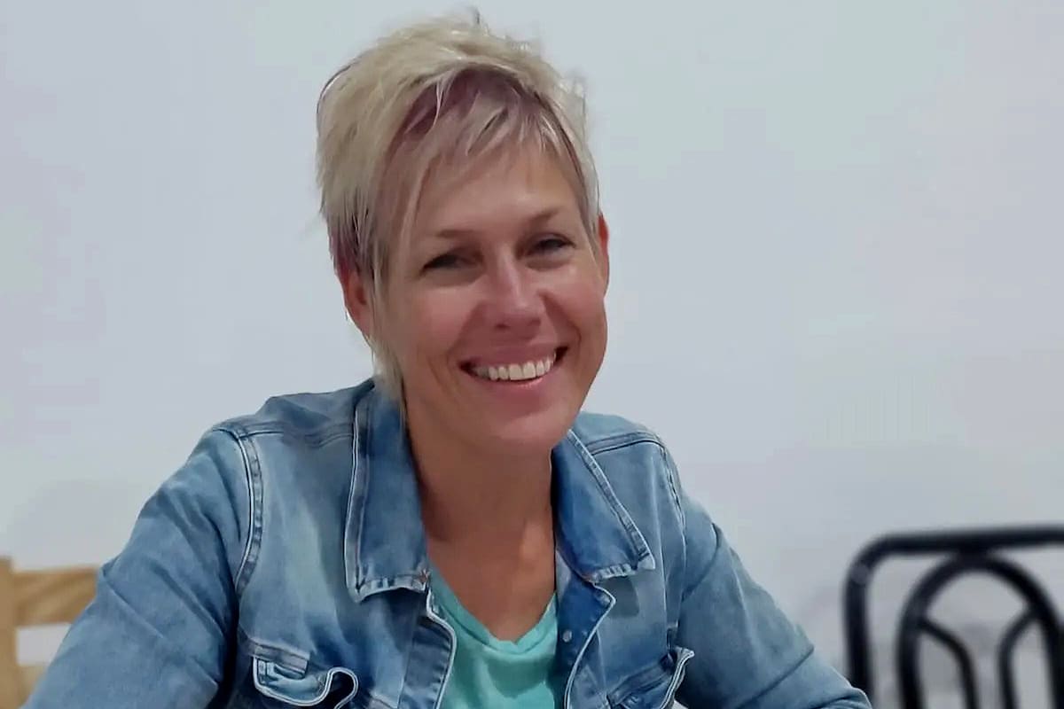 Chocó totalmente alcoholizada: una funcionaria de General Rodríguez quiso “arreglar” el control para evitar ser multada