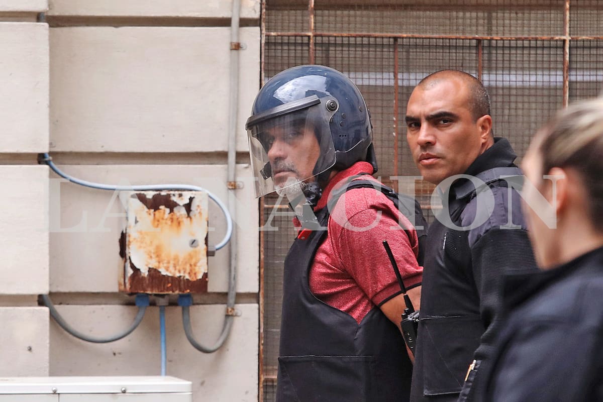 Chocolate Rigau, en los tribunales de La Plata, cuando fue a declarar