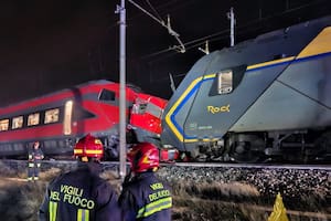 Choque de dos trenes en Italia