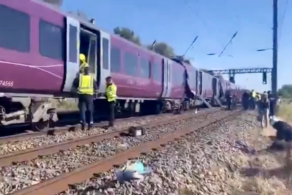 Choque de trenes en Bedford, al norte de Londres