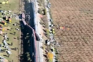 Por qué chocaron los trenes en España: la investigación apunta a un “error humano”