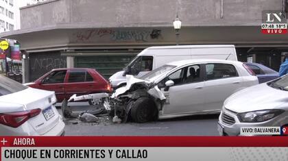 Choque en Corrientes y Callao