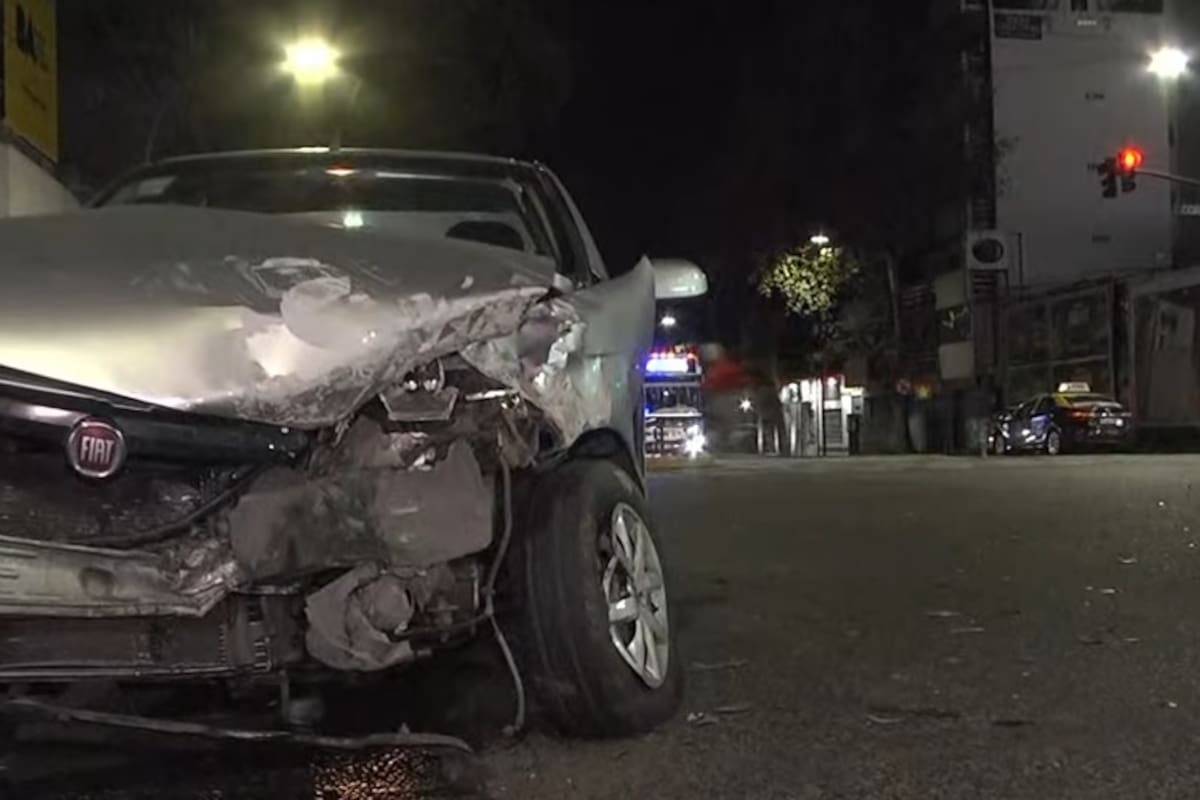 Choque en Corrientes y Juan B. Justo