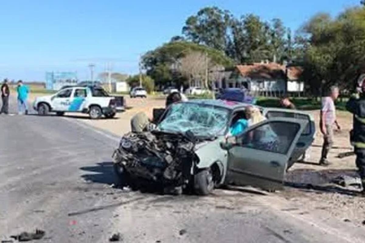Choque en la costa: murieron tres mujeres.