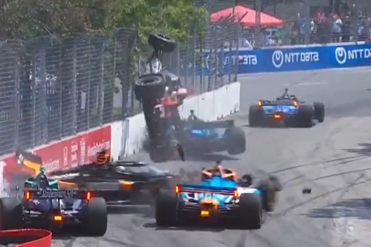 Choque múltiple en el IndyCar en Toronto, en la carrera del domingo 21 de julio de 2024