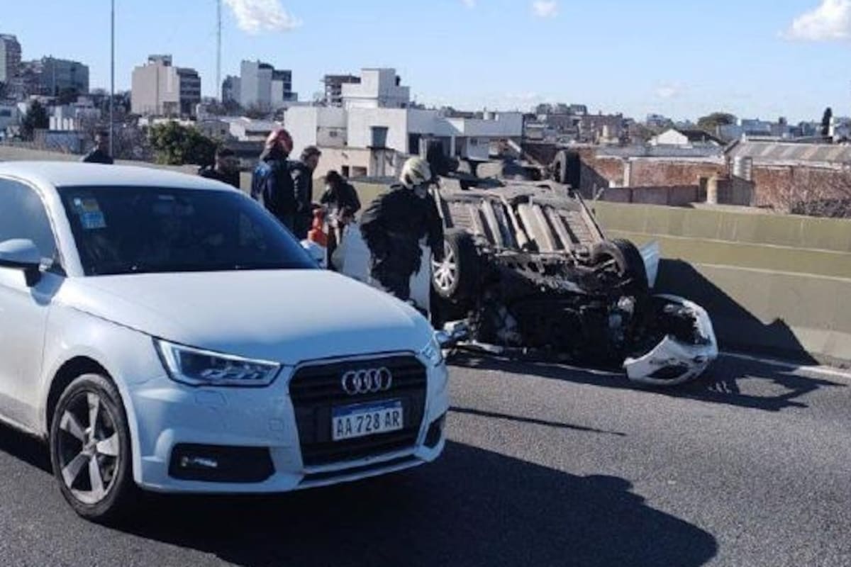 Choque múltiple en la 25 de Mayo.