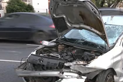 Choque y vuelco en General Paz.