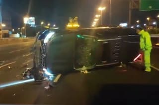 Un hombre falleció en Soldati tras volcar su camión y dos mayores resultaron heridos en la Panamericana