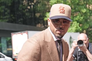 Chris Brown se declara culpable por atacar con una botella a productor en club nocturno de Londres