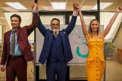 Chris Evans, Andy García y Emily Blunt protagonizan la película El negocio del dolor