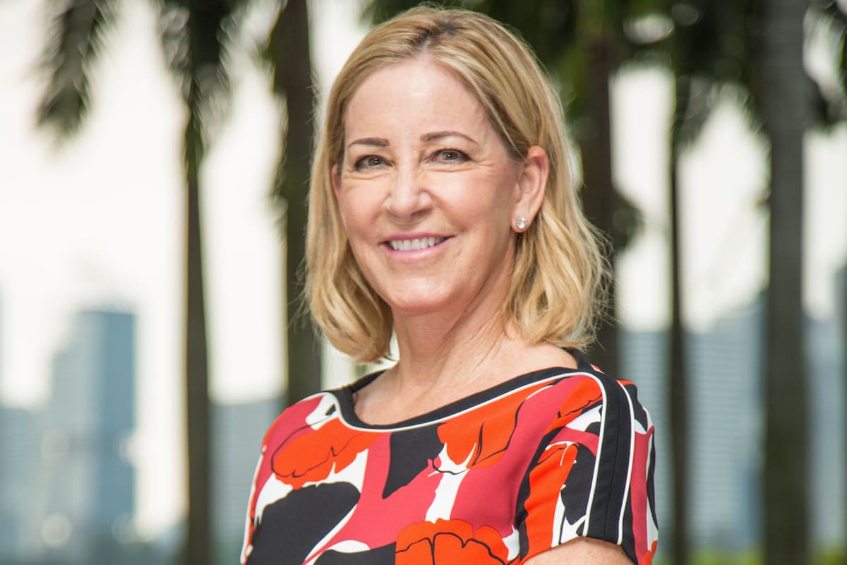Chris Evert, hoy: la pasión por el tenis continúa intacta, siempre al pie de los courts