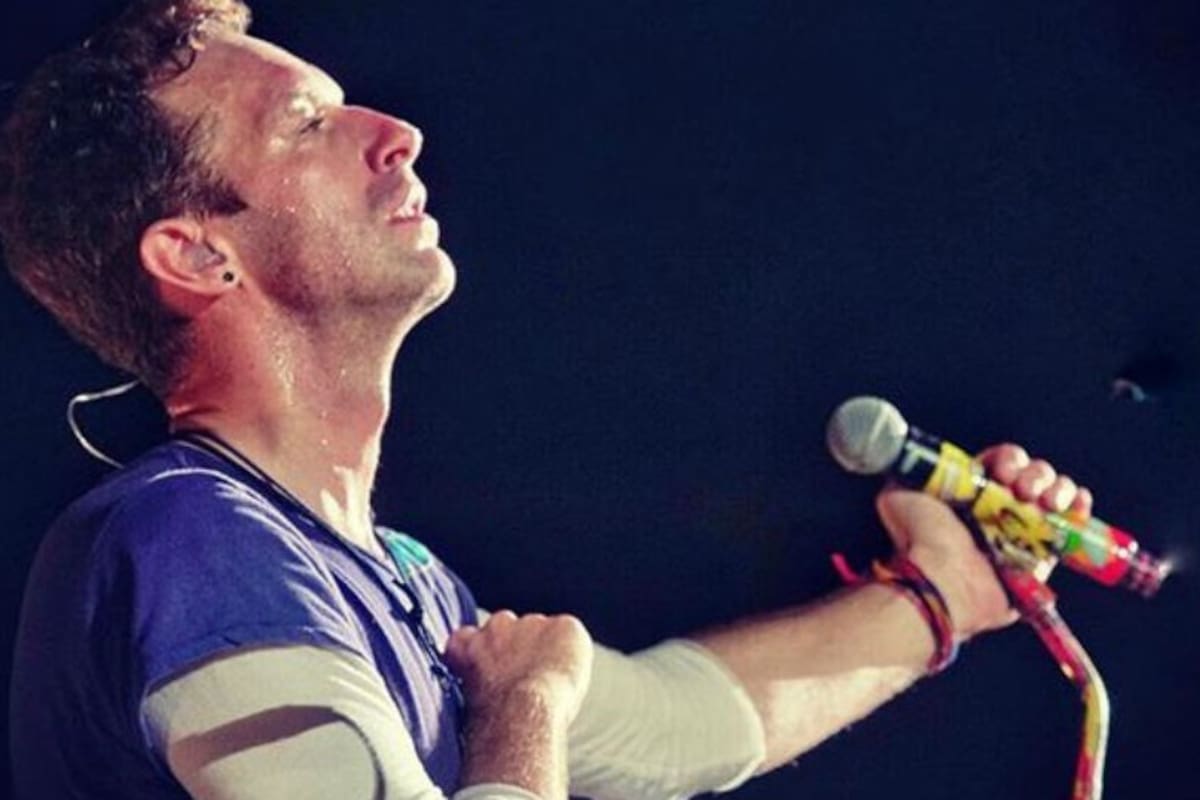 Chris Martin, en el cierre de su gira mundial, en La Plata