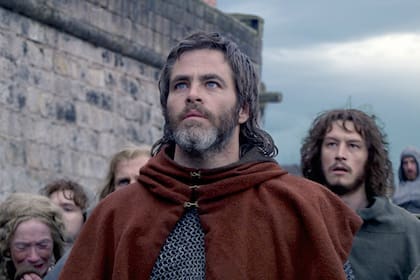 Chris Pine como el héroe escocés William Wallace, en The Outlaw King