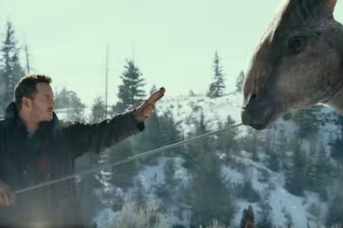Chris Pratt como Owen Grady en un fotograma de Jurassic World Dominion