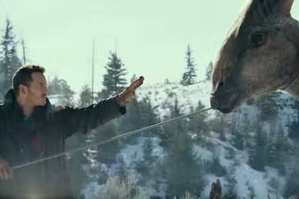 Chris Pratt como Owen Grady en un fotograma de Jurassic World Dominion