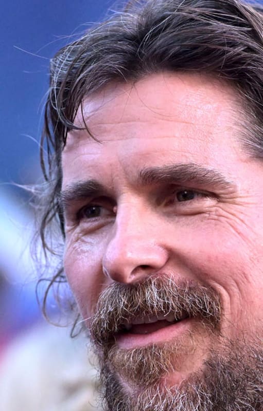 Christian Bale en la premiere en Los Angeles de Thor: amor y trueno
