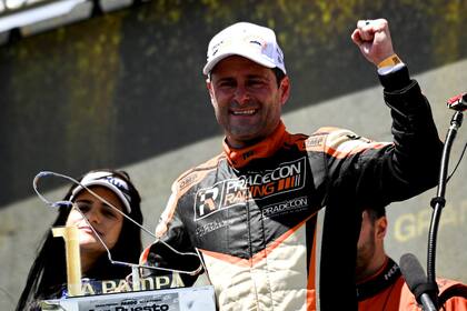 Christian Ledesma volvió a ganar una carrera de TC después de cuatro años