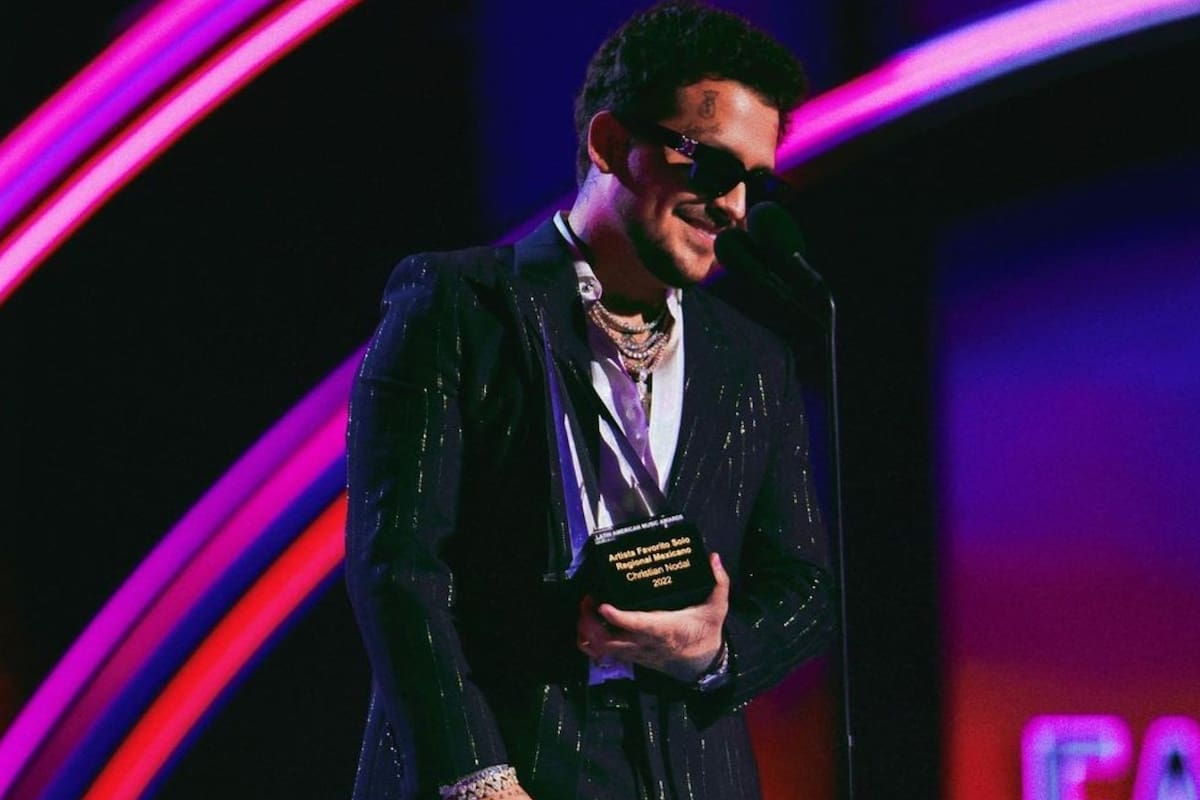 Christian Nodal, durante los Latin AMAs 2022.
