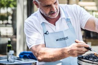 Qué es el kamado, la milenaria parrilla japonesa que usan chefs reconocidos