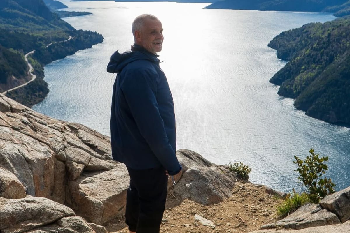 Christian Petersen fue duramente cuestionado por un guía del volcán Lanín