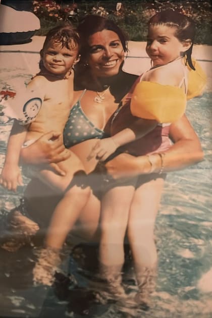 Christina Onassis, Athina y Tweety.