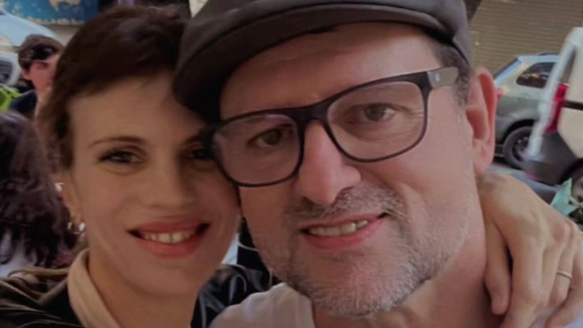 Christophe junto a su novia, la psicóloga Melody Hein