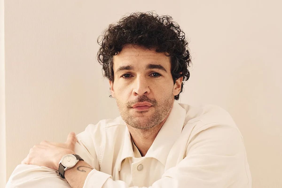 Christopher Abbott: el actor que hizo de la fragilidad masculina un territorio de exploración y encontró el amor en el escenario