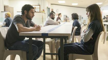 Christopher Abbott y Jessica Biel