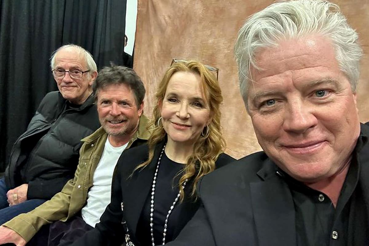Christopher Lloyd, Michael J. Fox, Lea Thompson y Thomas F. Wilson publicaron en las redes sociales felices instantáneas juntos