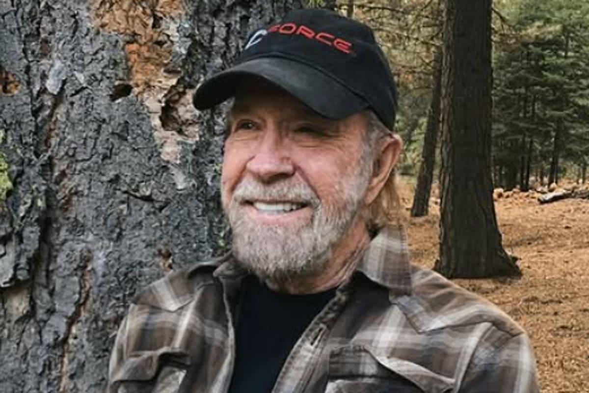 Chuck Norris estuvo internado en un hospital de la isla de Kauai