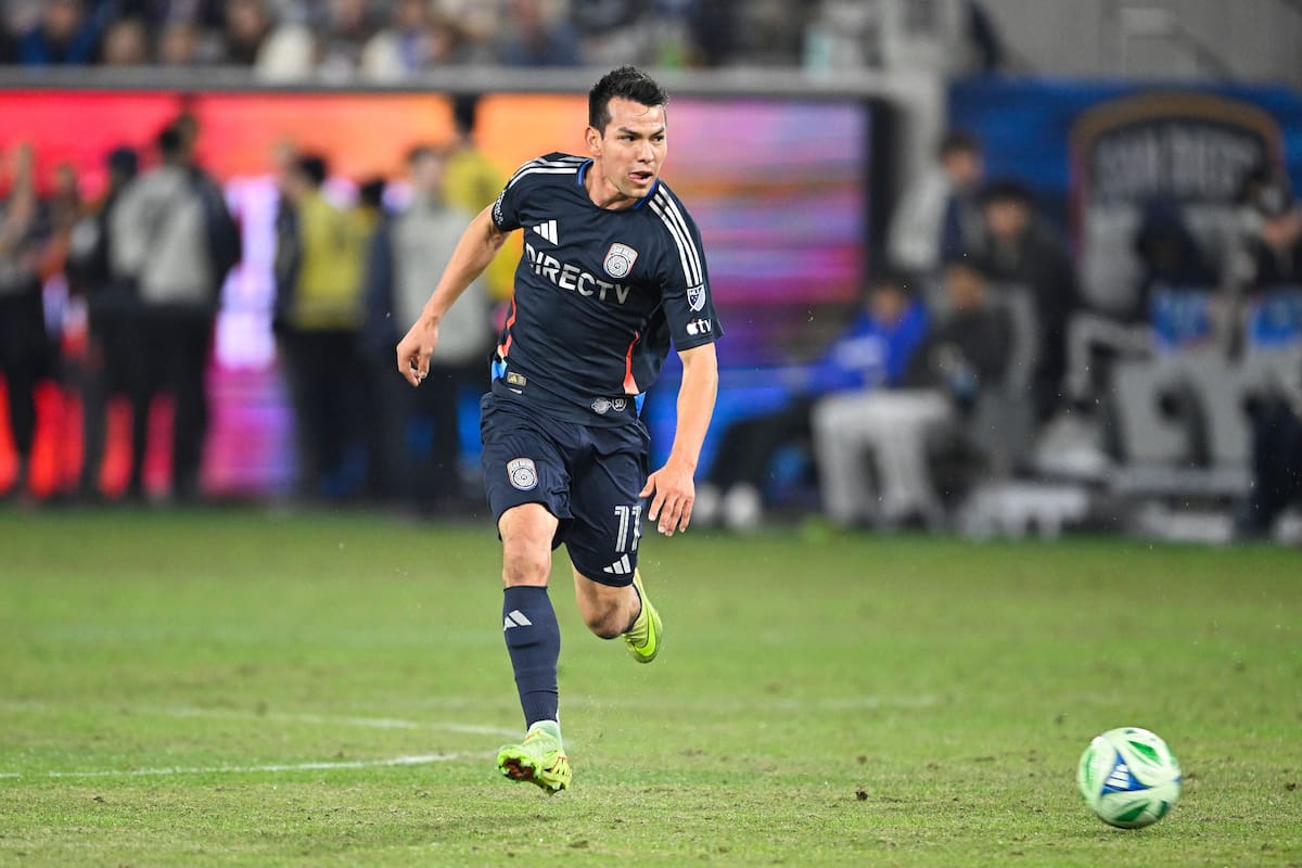 Chucky Lozano es el mexicano mejor pagado, pero Messi lidera la lista general