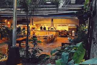 El restaurante de Villa Crespo donde comió el emir de Qatar junto a Gaudio y 10 guardaespaldas