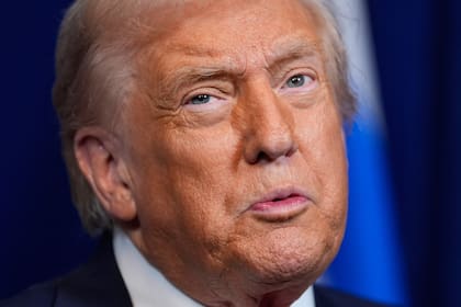 CIA estuvo detrás de ataque en muelle venezolano que Trump vincula al narcotráfico, dicen fuentes AP