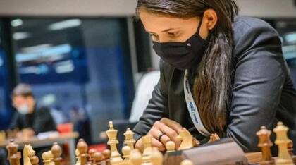 Cibele Florêncio clasificó para jugar un torneo en Polonia. Gracias al aporte de su comunidad, pudo viajar.