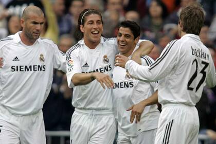 Cicinho jugó en Real Madrid entre 2005 y 2007