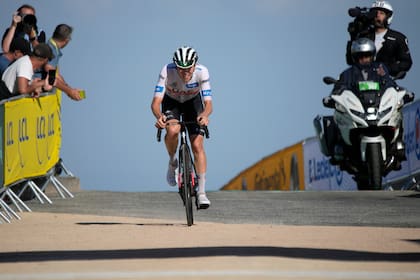 Ciclismo: Pogacar, preparado para el tramo final