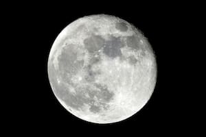 Científicos chinos encontraron la forma de extraer agua de la Luna (Imagen ilustrativa)