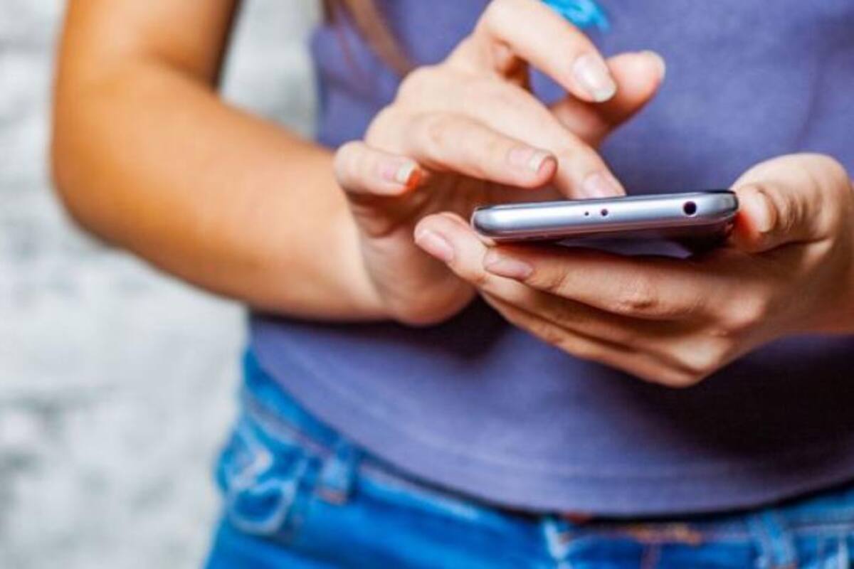 Científicos de la Universidad de Granada han medido la actividad electro-galvánica de la piel, un parámetro que se interpreta como un indicador de la actividad de nuestro sistema nervioso autónomo, a la hora de enviar mensajes a través de WhatsApp