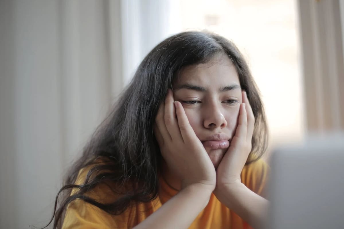 Científicos descubrieron en el aburrimiento un beneficio para el cerebro (Foto Pexels)