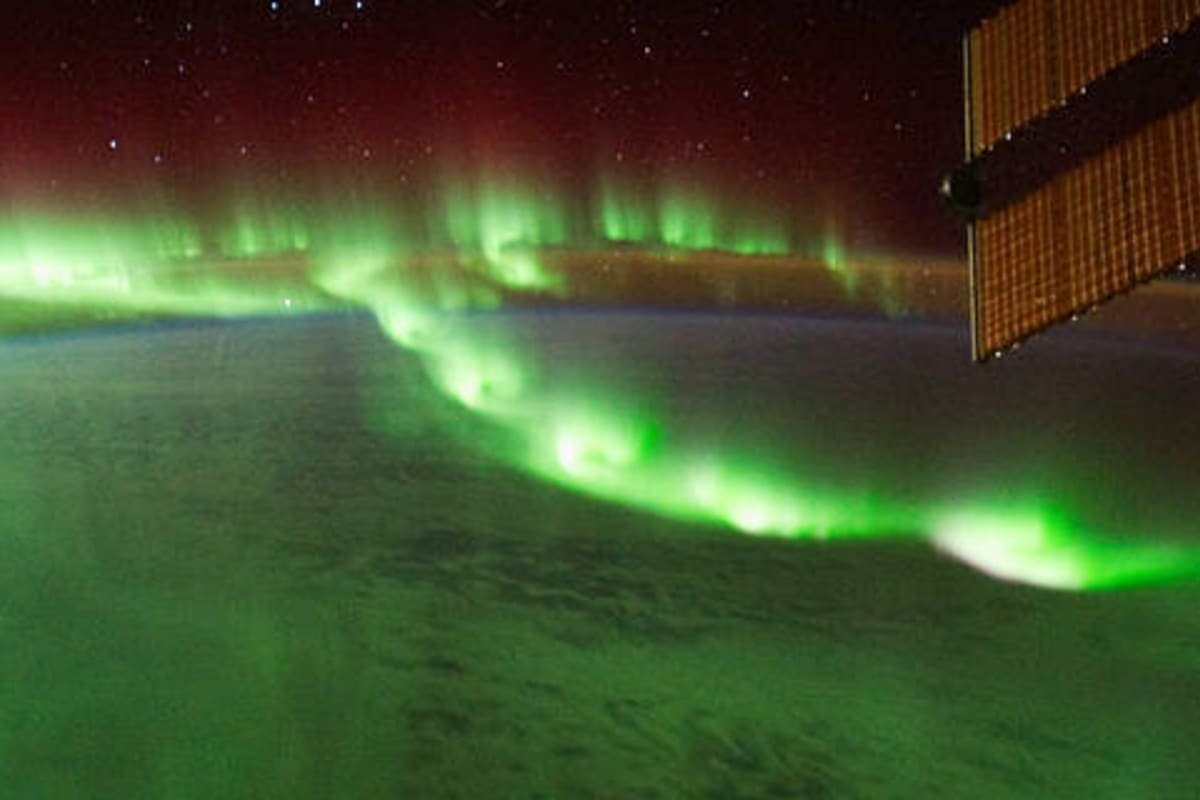 Científicos en conjunto con la NASA descubrieron el misterio de las aureolas boreales