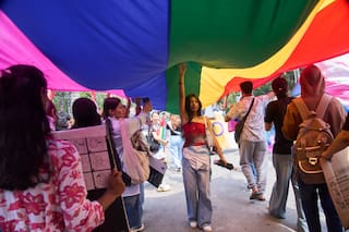 Cientos marchan en Katmandú con motivo del Mes del Orgullo de Nepal