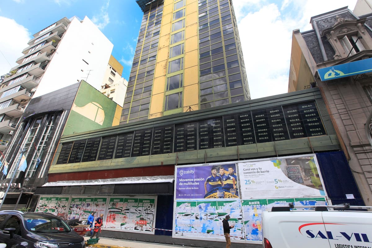 Cierra el Hotel Bauen